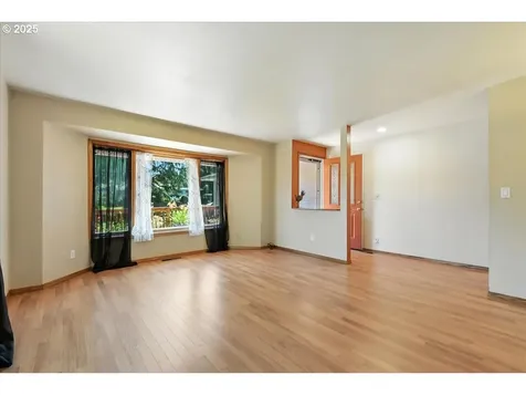 7506 NW 13th Avenue Vancouver WA 98665