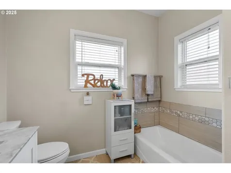 563 NW 21st Street Pendleton OR 97801