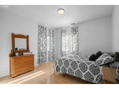 563 NW 21st Street Pendleton OR 97801