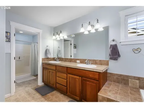 1326 51st Street Washougal WA 98671