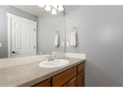 1326 51st Street Washougal WA 98671
