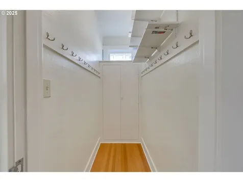4933 SE Taylor Court Portland OR 97215