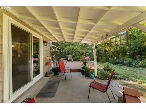 8895 SW Mcdonald Street Portland OR 97224
