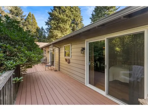 8895 SW Mcdonald Street Portland OR 97224