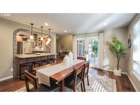 4466 Galewood Street Lake Oswego OR 97035
