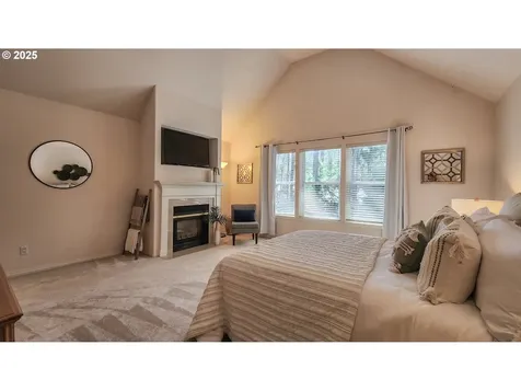 4466 Galewood Street Lake Oswego OR 97035