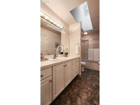 4466 Galewood Street Lake Oswego OR 97035