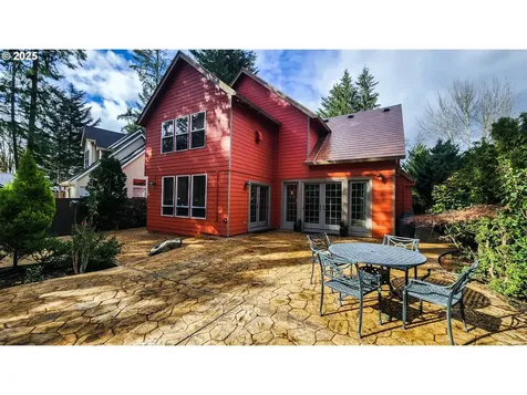 4466 Galewood Street Lake Oswego OR 97035