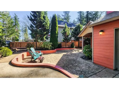 4466 Galewood Street Lake Oswego OR 97035