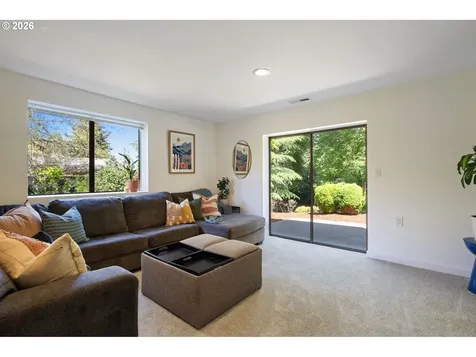 9815 SW Omara Street Tigard OR 97223