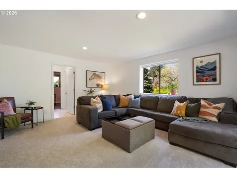9815 SW Omara Street Tigard OR 97223