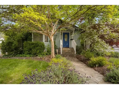 847 NW 5th Street Grants Pass OR 97526