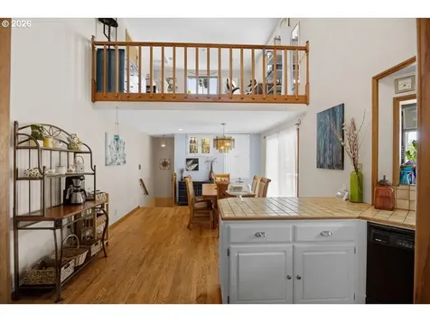 847 NW 5th Street Grants Pass OR 97526
