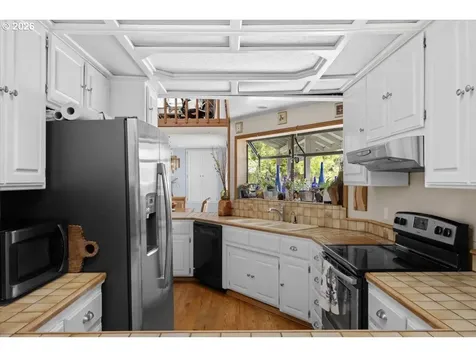 847 NW 5th Street Grants Pass OR 97526