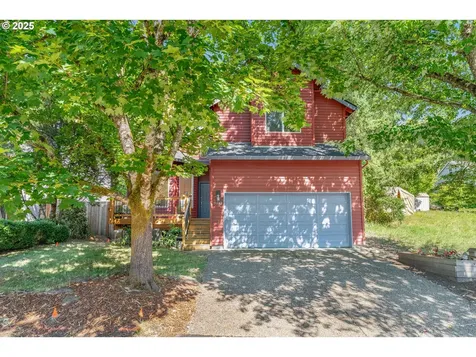 9332 SW 42nd Avenue Portland OR 97219