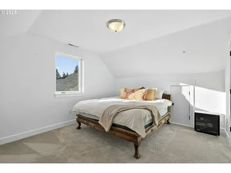 3756 NE Joel Street Mcminnville OR 97128
