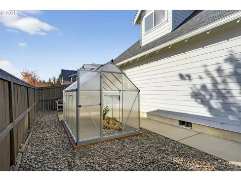 3756 NE Joel Street Mcminnville OR 97128