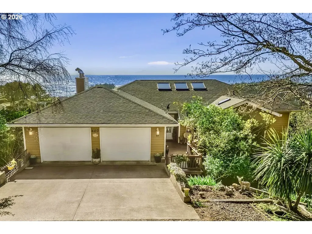 407 King Street Yachats OR 97498