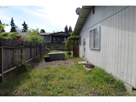 2115 Eugene Street Hood River OR 97031