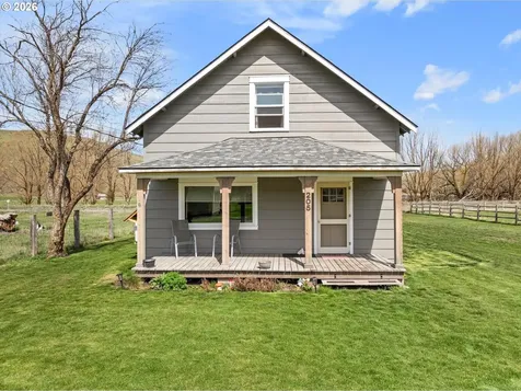 205 Riverside Avenue Wallowa OR 97885