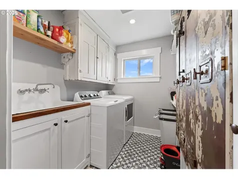 205 Riverside Avenue Wallowa OR 97885