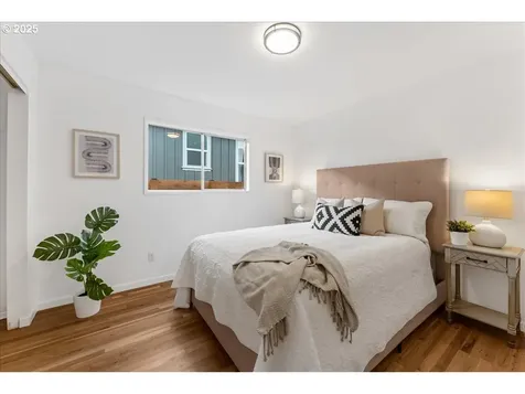 5308 SE Raymond Street Portland OR 97206