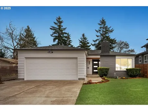 5308 SE Raymond Street Portland OR 97206
