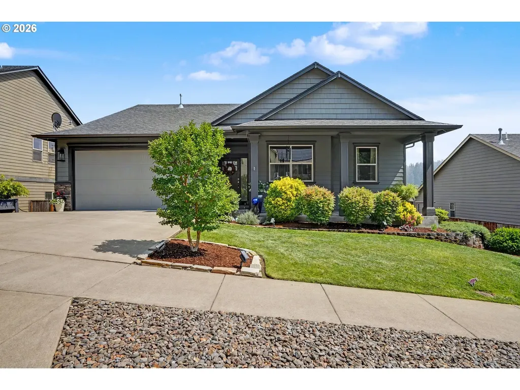 1644 Centennial Drive Silverton OR 97381
