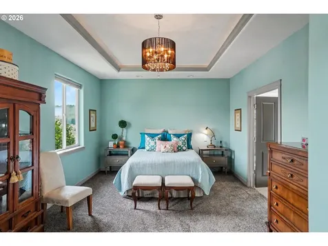 1644 Centennial Drive Silverton OR 97381