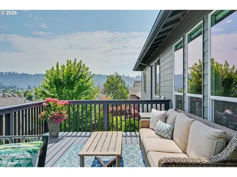 1644 Centennial Drive Silverton OR 97381