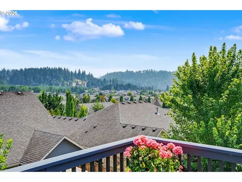 1644 Centennial Drive Silverton OR 97381