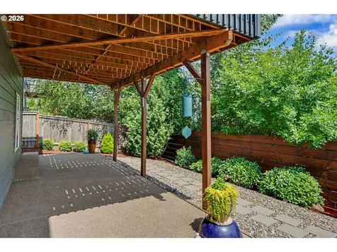 1644 Centennial Drive Silverton OR 97381