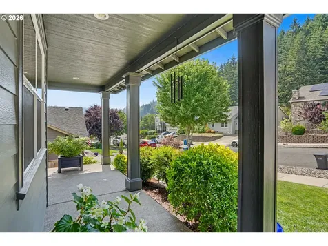 1644 Centennial Drive Silverton OR 97381