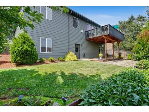 1644 Centennial Drive Silverton OR 97381