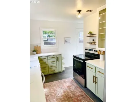 1979 Jefferson Street Eugene OR 97405