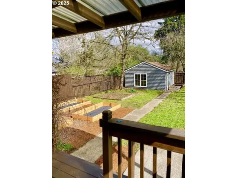 1979 Jefferson Street Eugene OR 97405