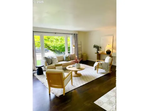1979 Jefferson Street Eugene OR 97405