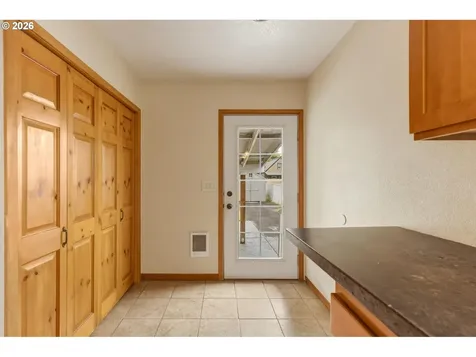 3008 Florida Street Longview WA 98632