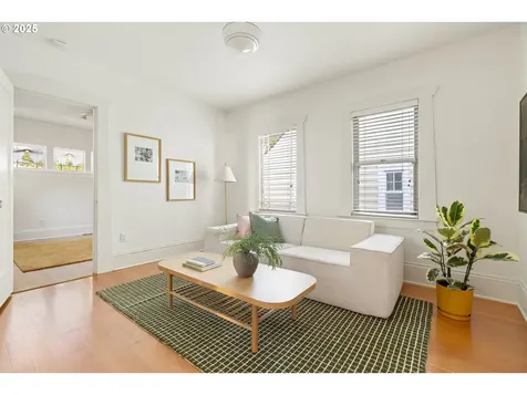 1842 NE 54th Avenue Portland OR 97213