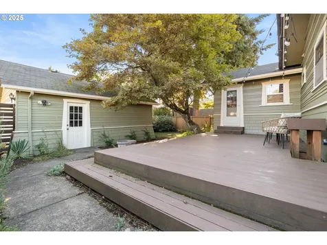 1842 NE 54th Avenue Portland OR 97213