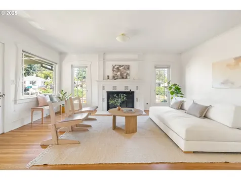 1842 NE 54th Avenue Portland OR 97213