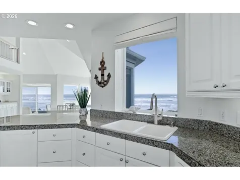 5916 SW Cupola Drive Newport OR 97365