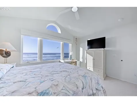 5916 SW Cupola Drive Newport OR 97365