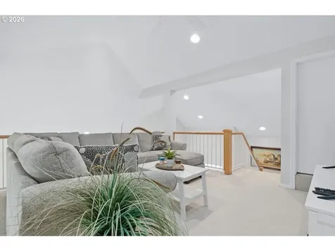 5916 SW Cupola Drive Newport OR 97365