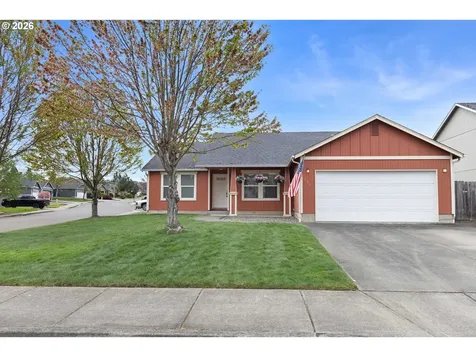 176 Othello Avenue Roseburg OR 97471