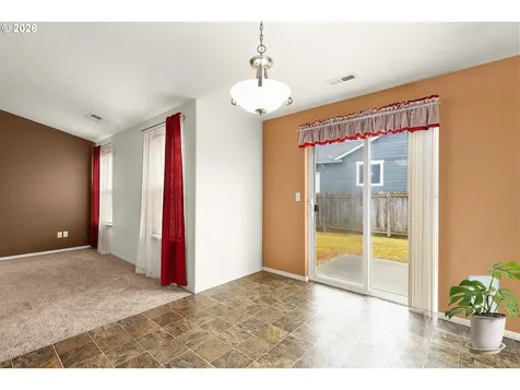 176 Othello Avenue Roseburg OR 97471