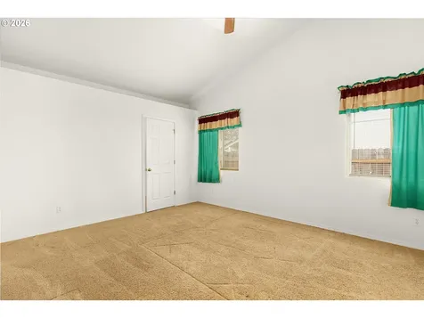 176 Othello Avenue Roseburg OR 97471