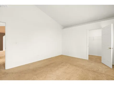 176 Othello Avenue Roseburg OR 97471