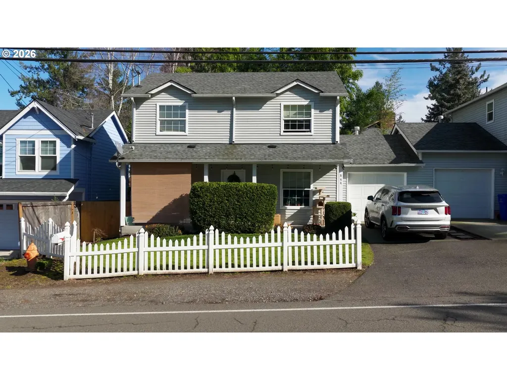 844 SE 117th Avenue Portland OR 97216