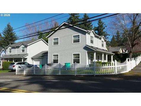 844 SE 117th Avenue Portland OR 97216